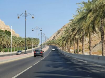 uae to oman